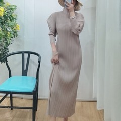Autumn Spring New High End Pleated Casual Loose Half High Collar Batsleeve Dress