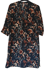 H&M Floral Dress Size 18 Half Sleeve Lightweight Approx Knee Length Open Neck