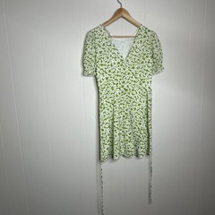 Forever 21 Cute Cottage Core Summer Floral dress, Size XS-S, New With Tags