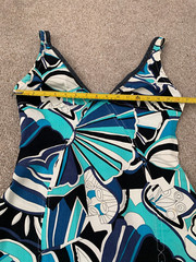 Dolce and Gabbana D&G sexy plunge pencil dress sz IT44 UK12 US8 EU 38
