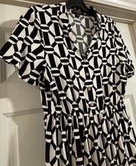 NWT Johnston & Murphy Old Money Resortcore Quiet Luxury Geo Clean Girl Size XS