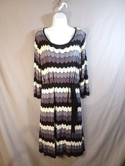Danny and Nicole Women&rsquo;s Cheveron Stripe Black White Gray Knit Sweater Dress 3x