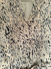 H&M Women’s XS Light Blue Black Abstract V-Neck Flutter Sleeve Tie Short Dress
