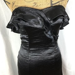 EXPRESS Size 2 Hammered Satin Strapless Sheath Cut Out Back Little Black Dress