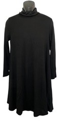 Tendency Women&rsquo;s Small Turtleneck Black Dress DWT
