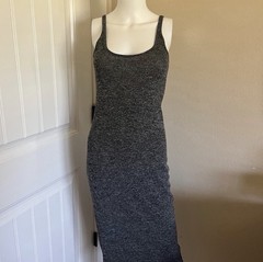 NEW WITH TAGS Aritzia Babaton “Freddie” Grey Midi Dress