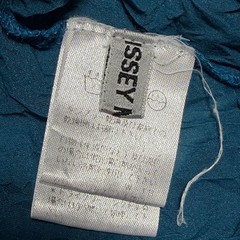 USED ME ISSEY MIYAKE CRINKLE PLEATED COLLAR TOP ARCHIVE GOOD