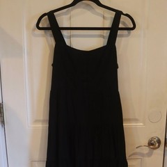 FOREVER 21 NWT Tiered Fit & Flare Sleeveless Black Dress