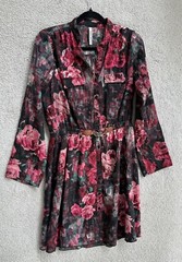 R&B Dress Womens Large Red Multicolor Floral Roll Tab Sleeve Button