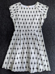 Vintage Knit Dress Ivory Black Sleeveless Retro Preppy Office Chic Size Small