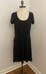 Gap Black dress Minimalist 8 TALL 8T NWT scallop Hem