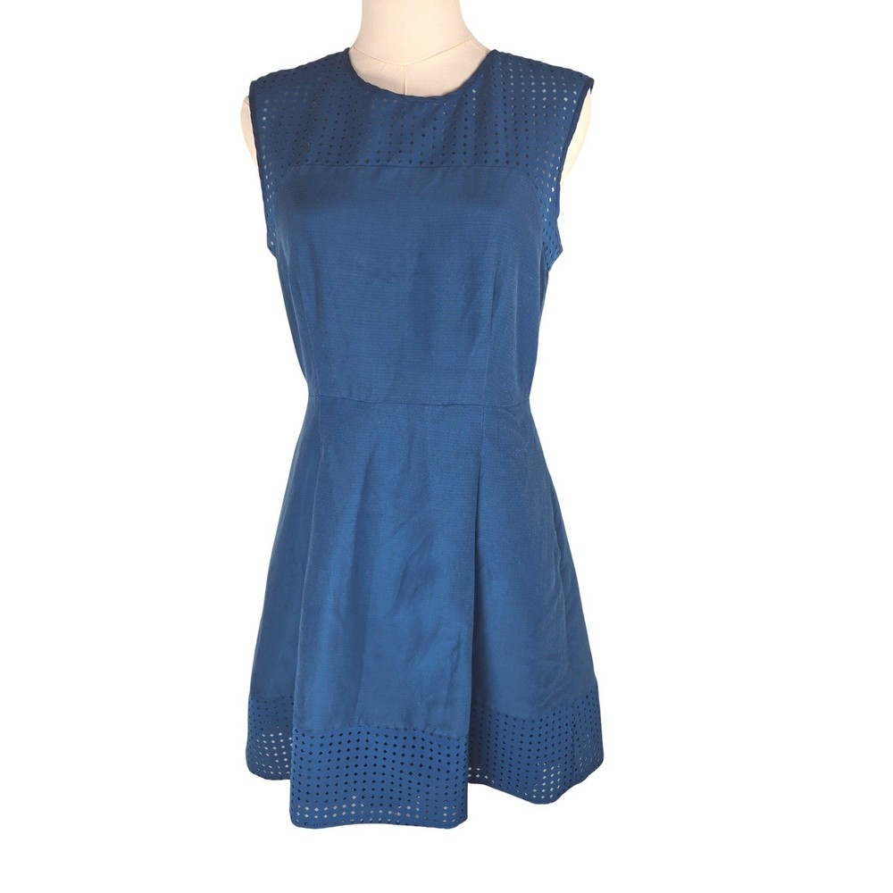 J.Crew Blue Sleeveless Fit & Flare Dress Cotton Silk Perforated Hem Size 4 READ
