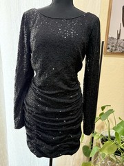 Aidan Mattox Black Sequin Ruched Mini Dress Open Back Long Sleeve Size M