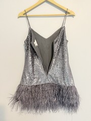 Cinq à Sept Silver Sequin Feather Hem V-Neck Strappy Mini Dress Zip Size 2