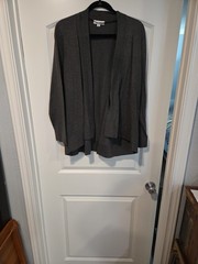 CALVIN KLEIN XL Grey Cardigan Sweater open front Excellent Condition.