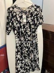 Michael Michael Kors Black/White Floral V-Neck 3/4 Sleeve Fit & Flare L