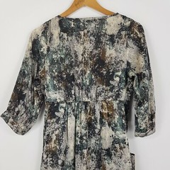 Ojay Womens Size 6 Multi-Coloured Elastic Waist V-Neck Dress 3/4 Sleeves