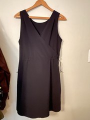 Title Nine Black Round Trip Short Dress Cinched Waist Medium M Women V Neck