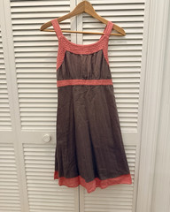 Women’s M Brown & Pink Solid Fit & Flare Scoop Neck Sleeveless Knee Dress