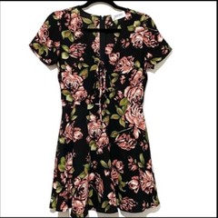 Current Project black floral short sleeve Sundress Size Small