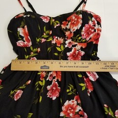 AUW Dress Junior&rsquo;s Medium Floral Spaghetti Straps Ruched Back Pad Cups Black Red