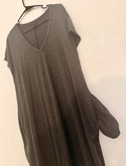 Casual V-neck Dress With Pockets Size Medium Dark Gray