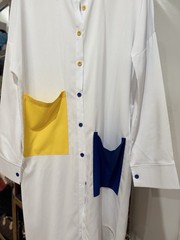 Dash and Dot white poplin fabric with striking yellow and blue pockets one size