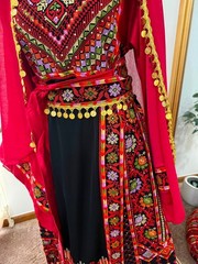 Palestinian Henna Thobe