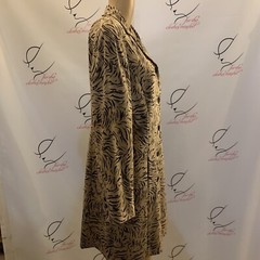 DUE per DUE. Size 10. Silk Coat or Dress. Lined. Pockets. Long Sleeve. DD.