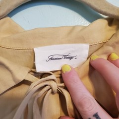 American Vintage Tan Short Sleeve Bow Collar Button Up Front Short Sleeve Dress