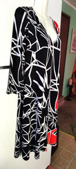 WOMEN&rsquo;S EVA VARRO BLACK WHITE RED ABSTRACT 3/4 SLEEVE V-NECK LINED DRESS SIZE L