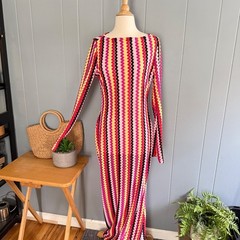 NWT Women&rsquo;s Crochet-Style Chevron Maxi Dress Bell Sleeve Pink Red Yellow Boho L