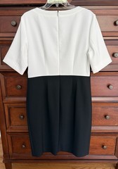 Hugo Boss Daina Black and White Colorblock Dress size 10 *MINT Condition *