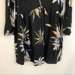 ROXY Floral Print Black Split Neck Shift Dress Boho XS