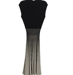 Reiss Cedrica Plisse Midi Dress Size 2 Black & White Stretch Chic Career Dinner