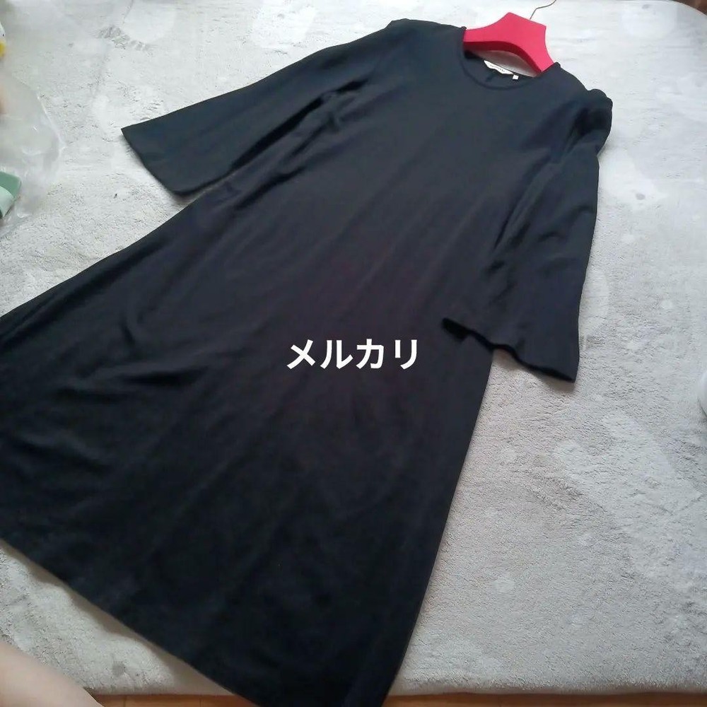 Marimekko black plain dress L. Fluffy A line
