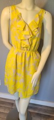 EXPRESS BEIGE & Yellow Floral Beautiful Sleeveless Short Dress Vneck Size XS