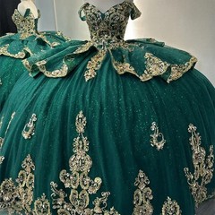 Emerald Green Off-Shoulder Quinceanera Dresses Gold Lace Applique Sweet 16