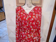 DRAPER JAMES-RED/MULTI-FLORAL-SPLIT NECK-LONG SLEEVE-CHIFFON-DRESS-SIZE-XL-NWT