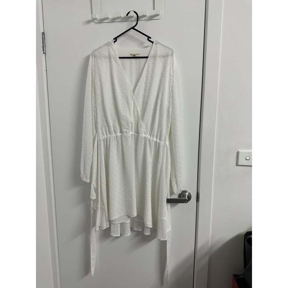 Fresh Soul Dress 14. Condition is Pre-owned – Excellent.
