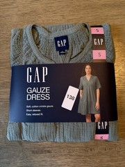 GAP Green Solid Gauze Cotton Shift Dress V-Neck Short Sleeve Knee Size S