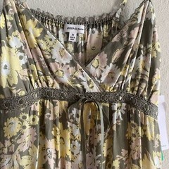 New Floral Slip Dress MIDI Junior’s Size Medium Side Slit lightweight Summer