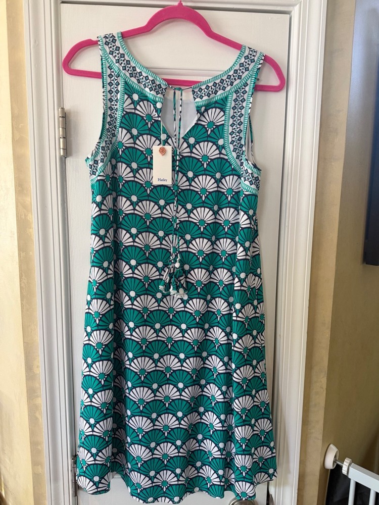 Women&rsquo;s Hatley Meghan Dress 100% Viscose Green and White Sunblocks Size Small