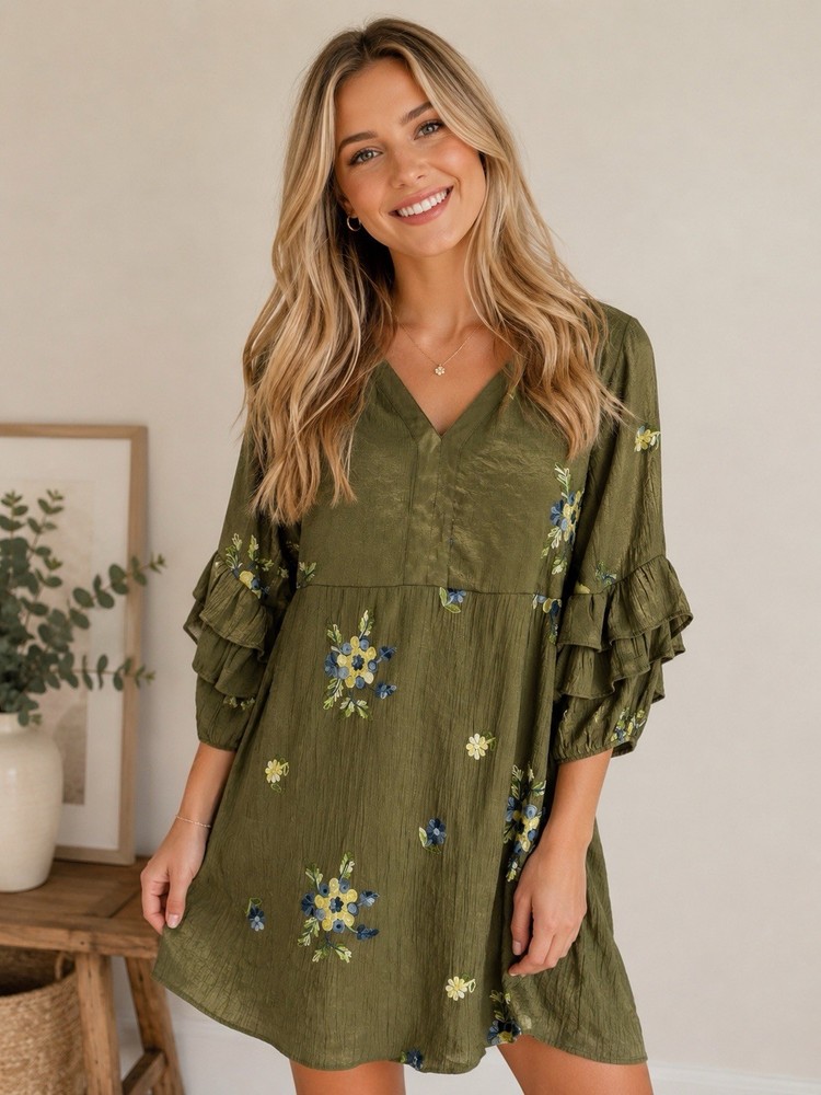 Fig & Flower Women&rsquo;s Embroidered Boho Midi Dress Size Medium