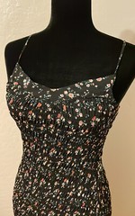 Floral Dress Super Stretch Adjustable Straps 14” P2P 33” Length Junior Large