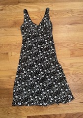 Express Women’s Vintage 90’s Floral Dress Size 1/2 Black & White