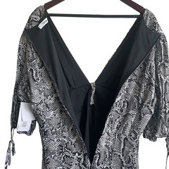 JustFab Women Animal Print Indie Sleaze Mini Dress XL Gray Snakeskin Boho Edgy