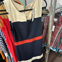 41 Hawthorn Colorblock Shift Dress V-Neck Sleeveless Zip Rayon Navy Ivory Red M