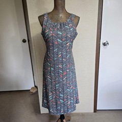 PrAna Large Holly Sleeveless Gray Open Back Chevron Athletic Tank Dress