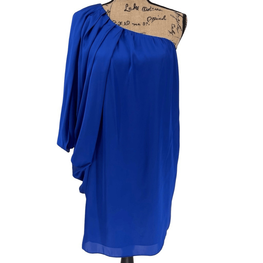 Aiden Mattox Satin One Shoulder Batwing Drapey Mini Cocktail Dress 8 Royal Blue